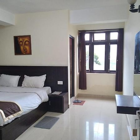 Hotel Shivalik Retreat Гангток Екстериор снимка