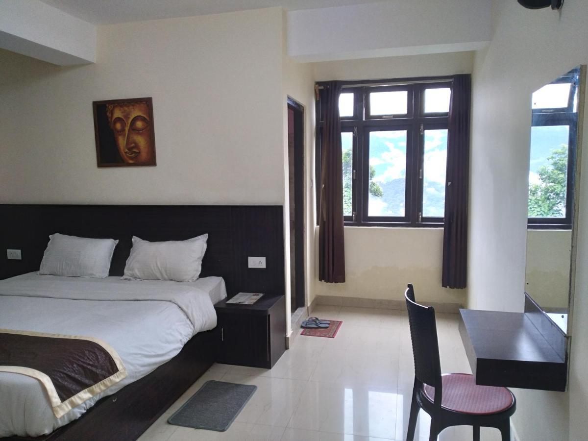 Hotel Shivalik Retreat Гангток Екстериор снимка